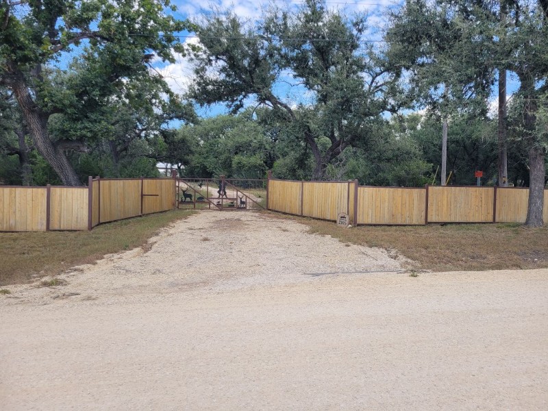 Pioneer Real Estate - Texas Hill Country